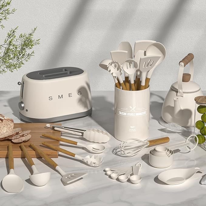 bd270abd404074e213666f9af7625f16 Standard Kitchen Essentials Collection